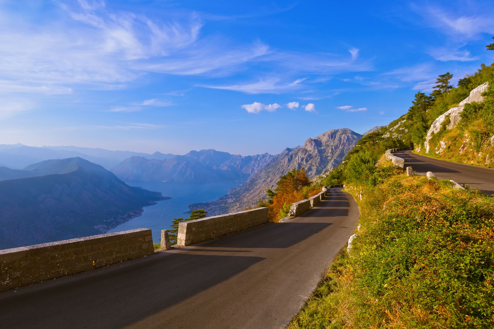 KNMtravel DMC, Montenegro, bahía Boka