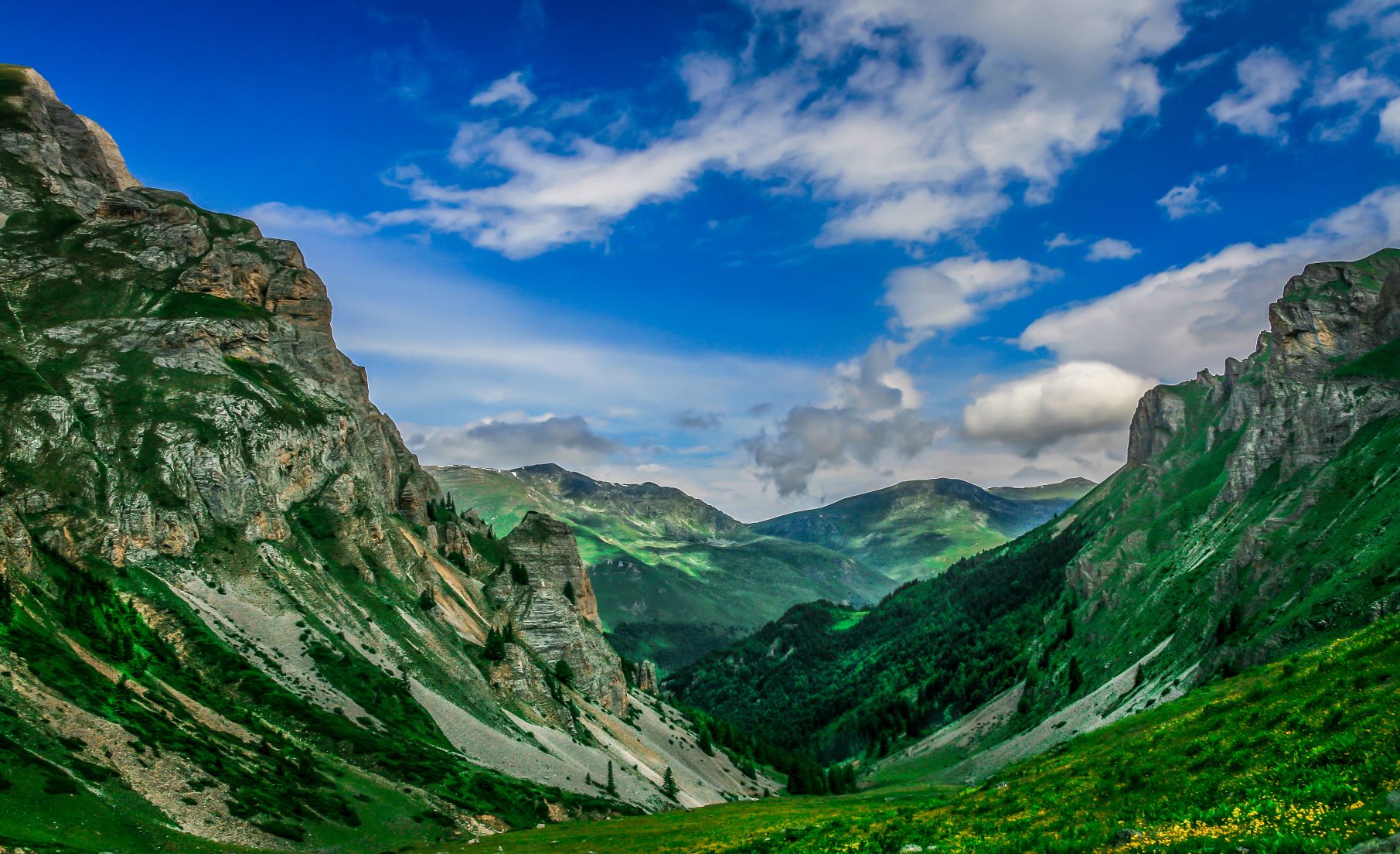 KNMtravel DMC, Macedonia del Norte, grandes picos balcánicos