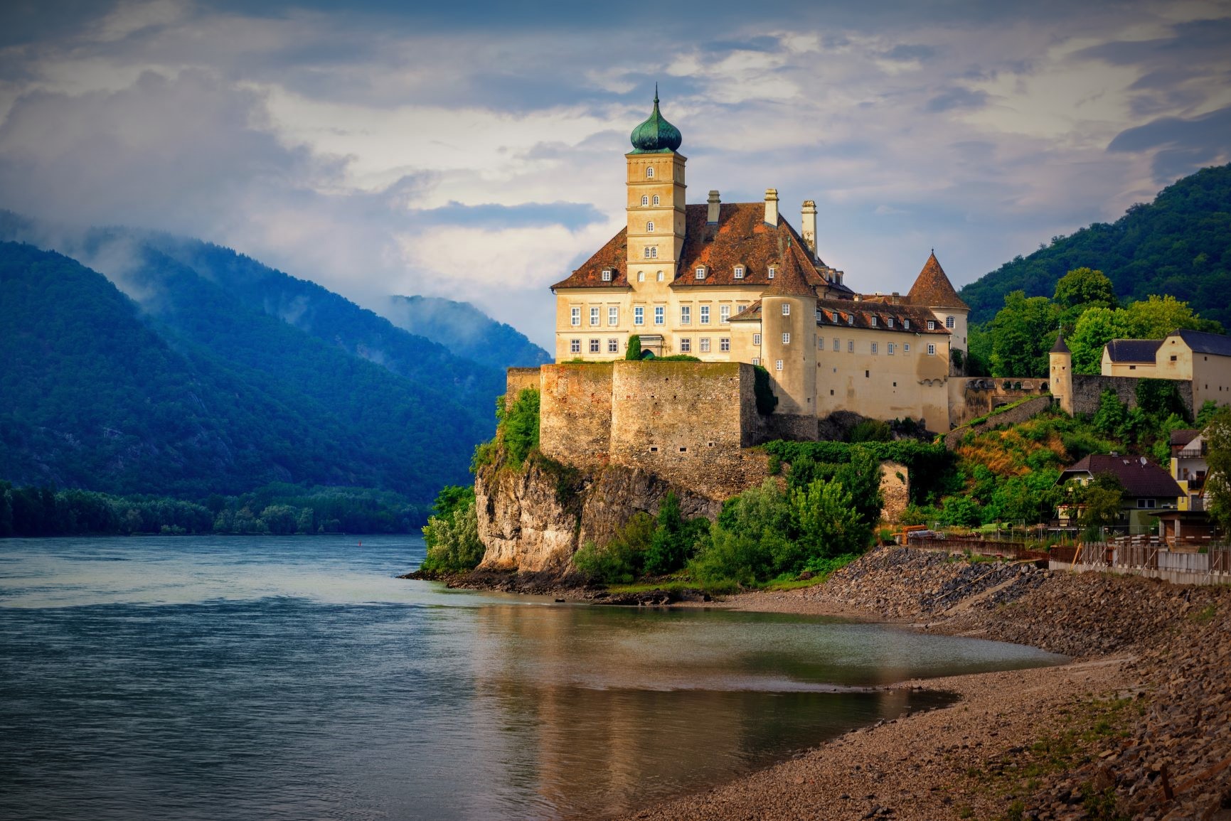 KNMtravel DMC, Austria, valle Wachau, río Danubio