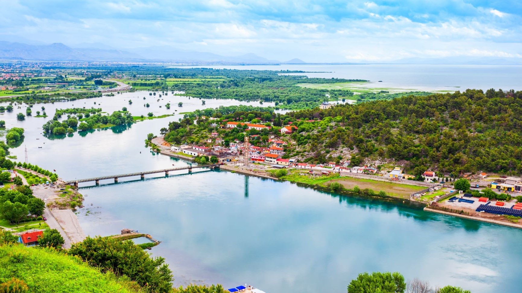 KNMtravel DMC, Shkoder Rozafa castle, skadar lake, Albania, Historcal Trails