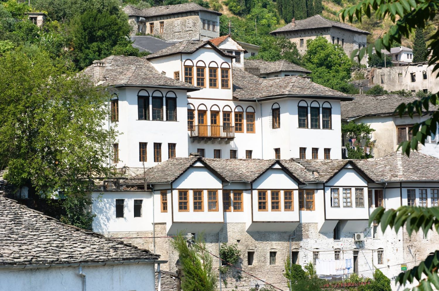 KNMtravel DMC, Gjirokaster, Albania, senderos historicos