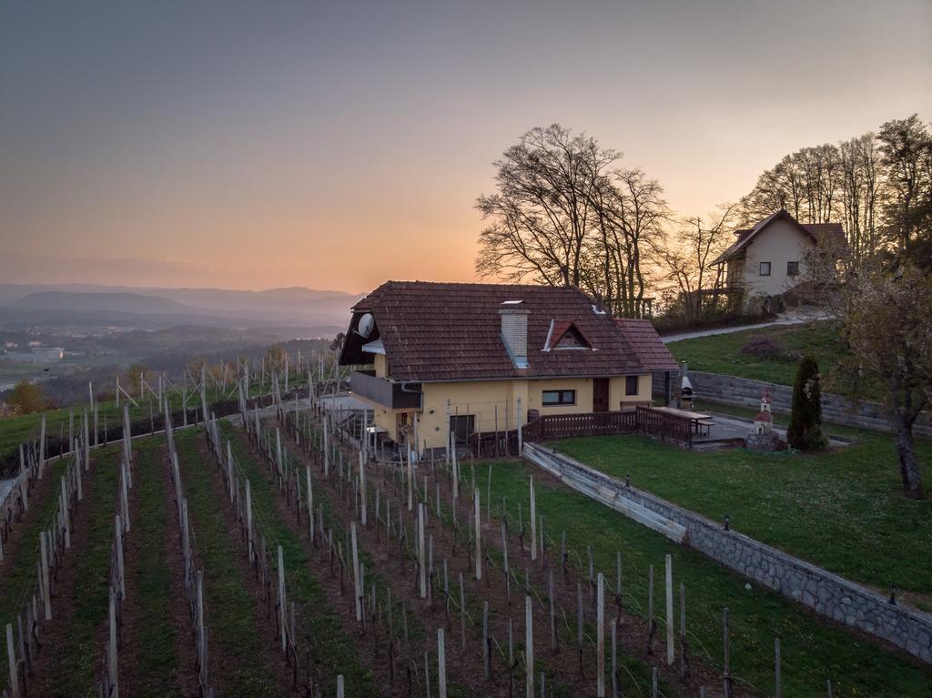 KNMtravel DMC, Vineyard cottages, Dolenjska, Slovenia